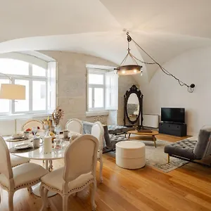 Apartment Almaria - Da Corte | Chiado, Lissabon